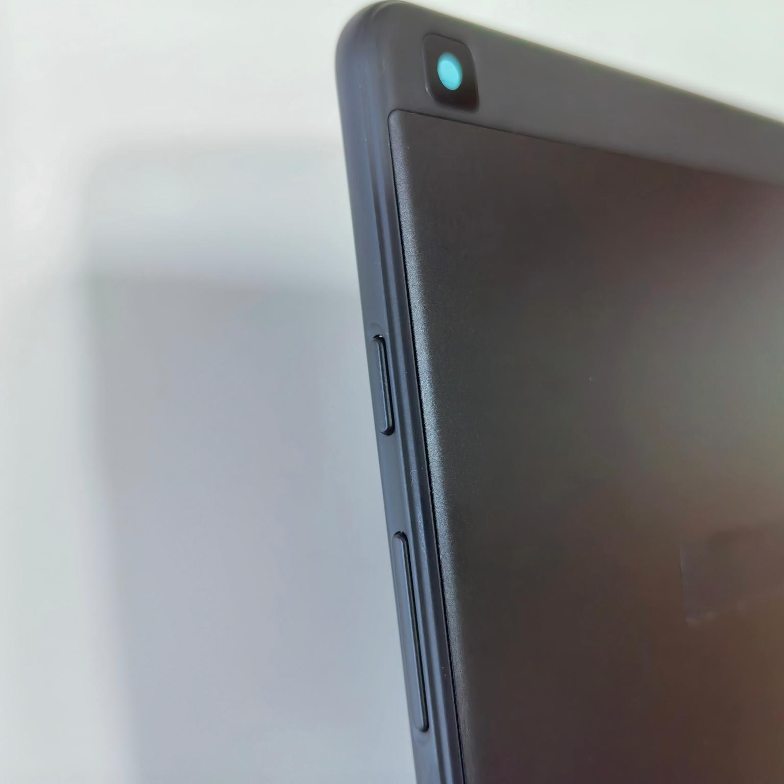 Tylna obudowa / klapka baterii – Samsung Tablet With Accessories recenzja i cena